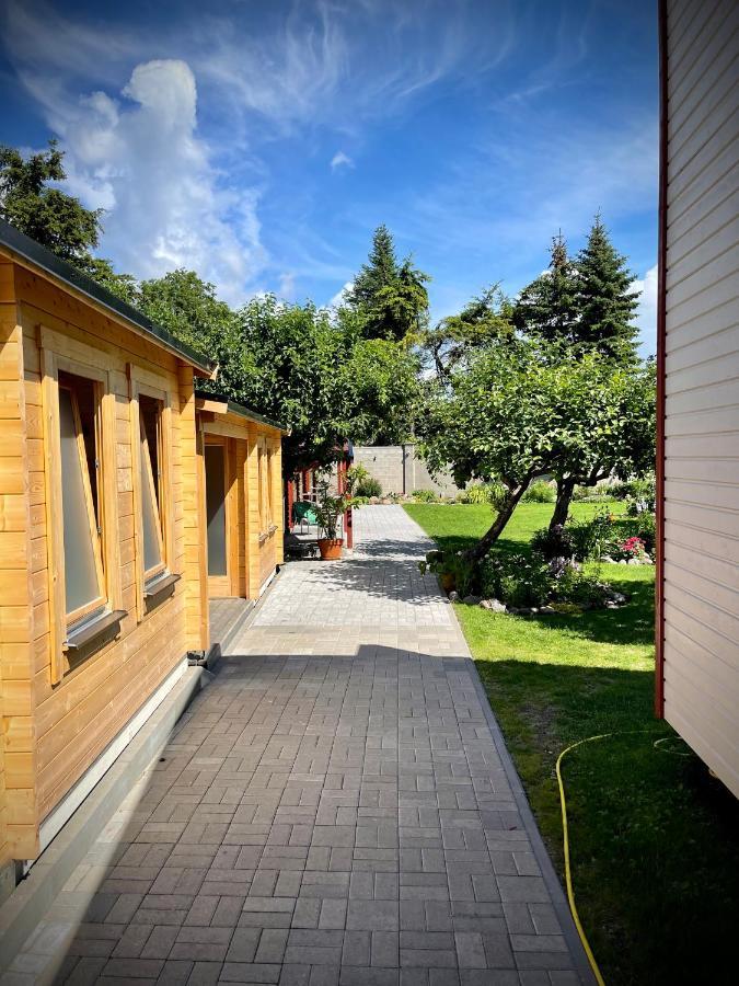 Aleksandri Guesthouse Pärnu Esterno foto